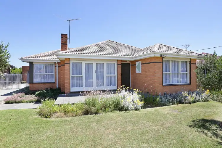 54 Glengala Road, Sunshine West VIC 3020