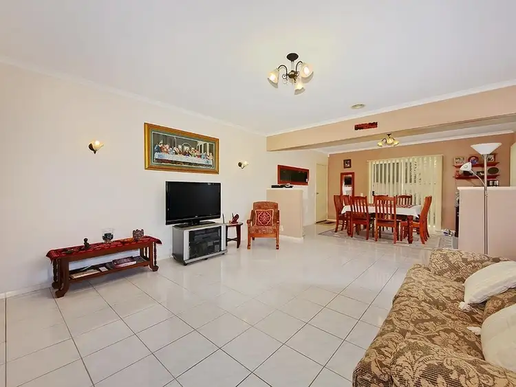 Fourth view of Homely house listing, 4 Sunset Court, Craigieburn VIC 3064