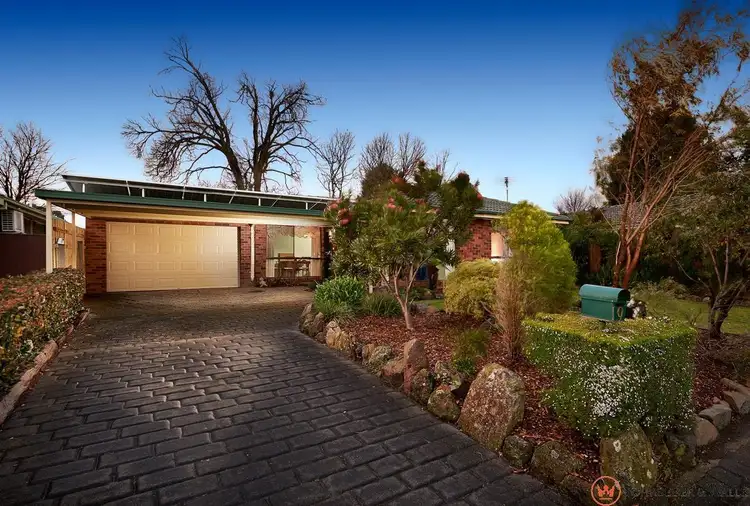 9 Sheraton Crescent, Ferntree Gully VIC 3156