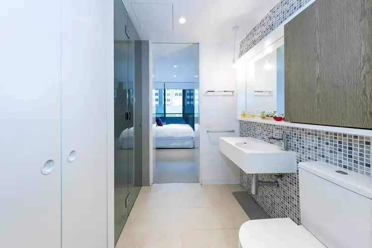 Fifth view of Homely apartment listing, 317/74 Queens Road, Melbourne VIC 3004