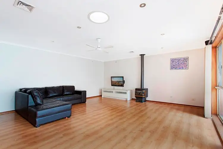 Second view of Homely house listing, 40 Lorenzo Way, Aspendale Gardens VIC 3195