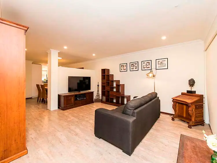 Sixth view of Homely unit listing, 2/15 Fitzpatrick Way, Noranda WA 6062