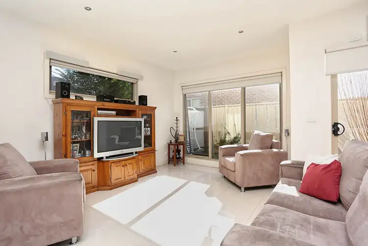 Fourth view of Homely townhouse listing, 6/30 Cranwell Square, Caroline Springs VIC 3023