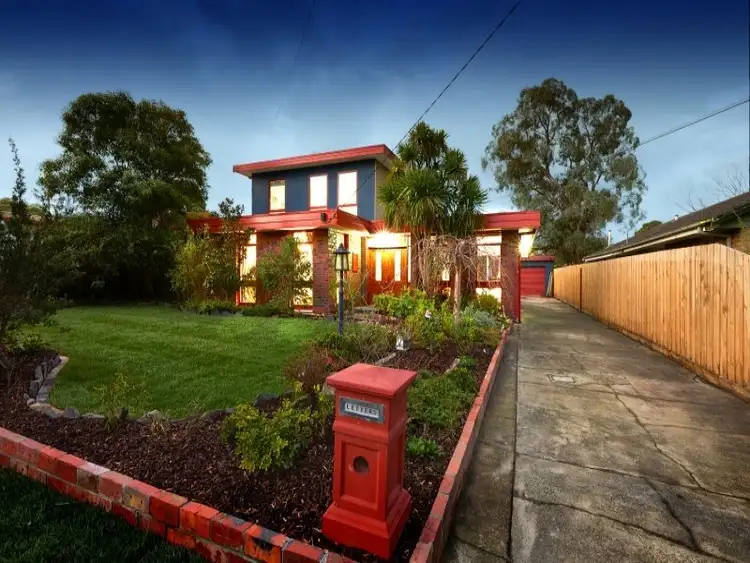 15 Aisbett Avenue, Wantirna South VIC 3152