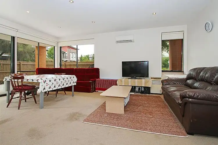 4/6 Crefden Street, Maidstone VIC 3012