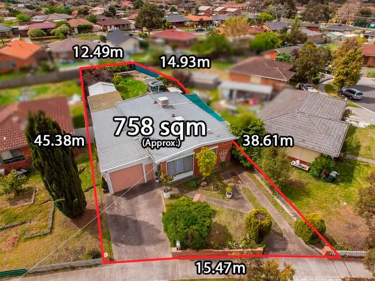 12 Drinkwater Crescent, Sunshine West VIC 3020