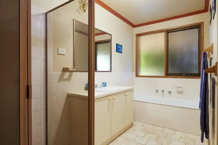 Sixth view of Homely house listing, 1 Ampney Court, Kilsyth South VIC 3137