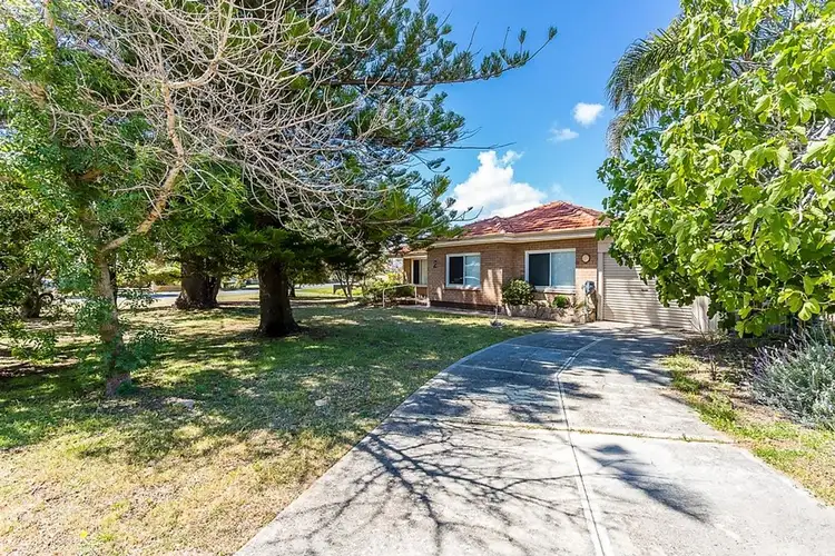 2 Quin Street, Rockingham WA 6168