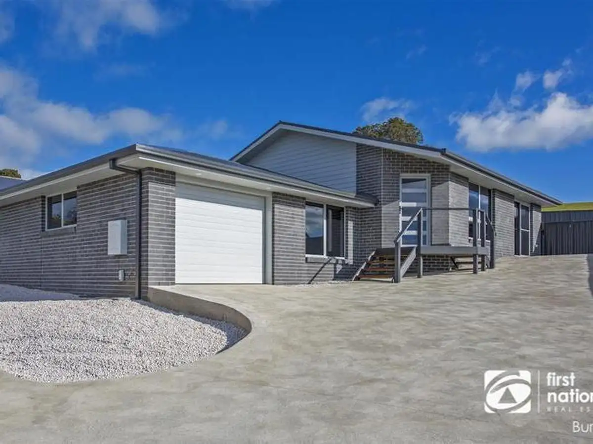 Main view of Homely unit listing, 1/30 Lorrie Place, Park Grove TAS 7320