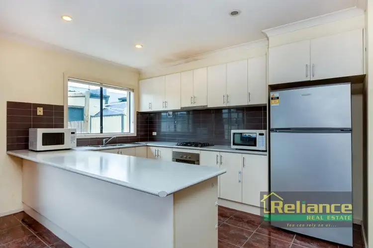 Fifth view of Homely house listing, 32 David John Drive, Tarneit VIC 3029