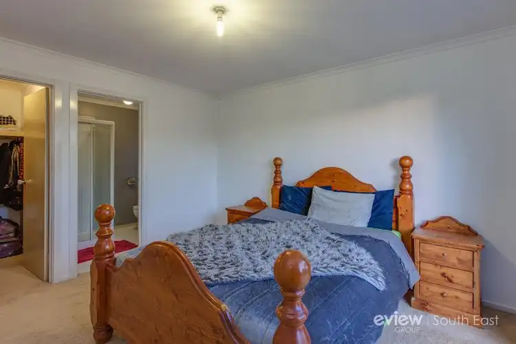 Fifth view of Homely house listing, 21 England Walk, Narre Warren South VIC 3805