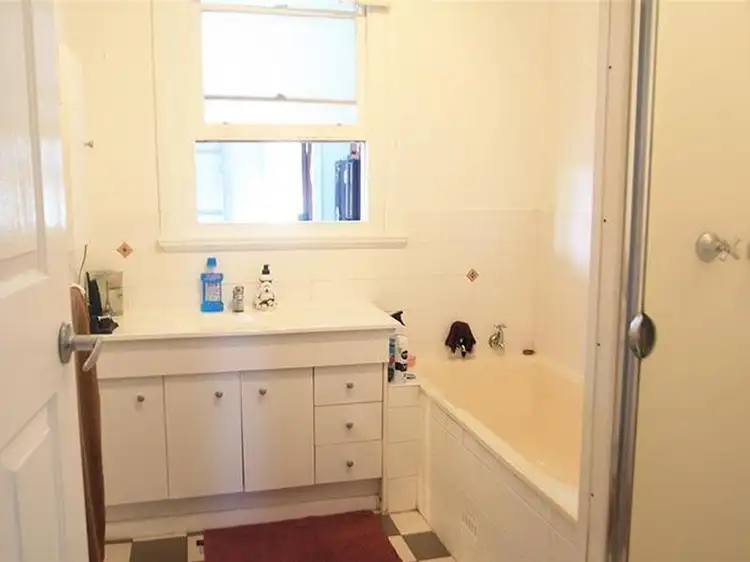 Fifth view of Homely house listing, 25 Vindin Street, Rutherford NSW 2320