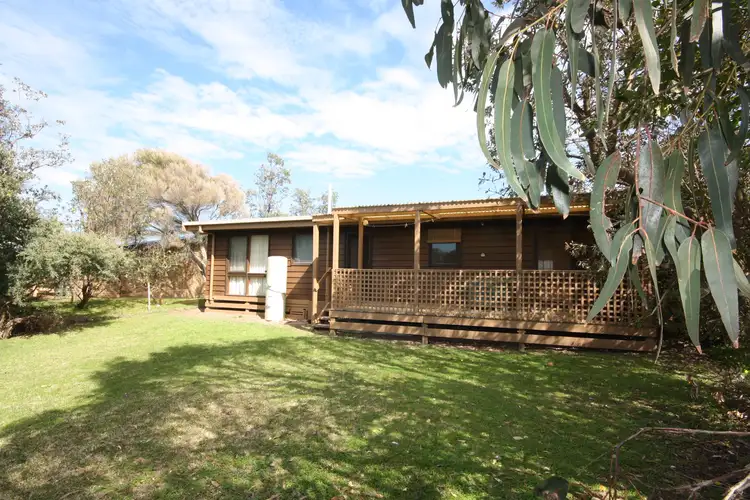 8 Orion Road, Venus Bay VIC 3956