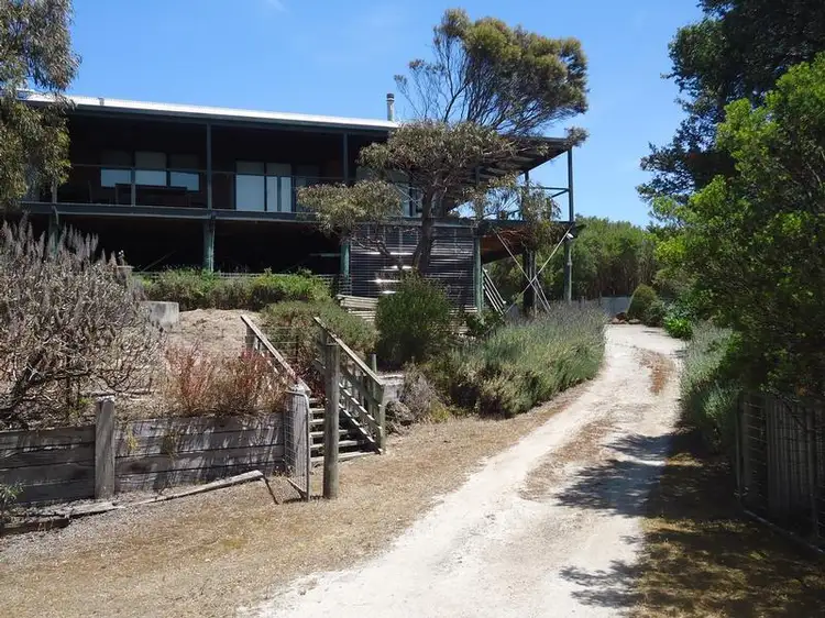 2 Redmond Court, Venus Bay VIC 3956