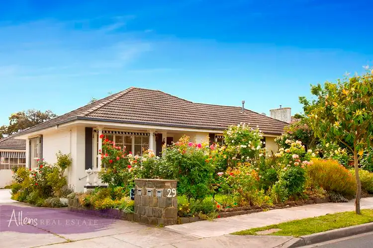 1/29 Barkly Street, Box Hill VIC 3128