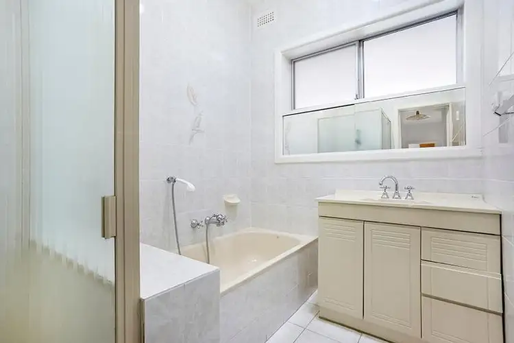 Sixth view of Homely house listing, 19 Jason Street, Oakleigh South VIC 3167