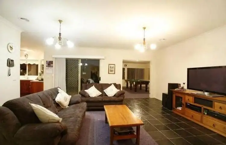 Fourth view of Homely house listing, 7 Peppercorn Court, Sanctuary Lakes VIC 3030