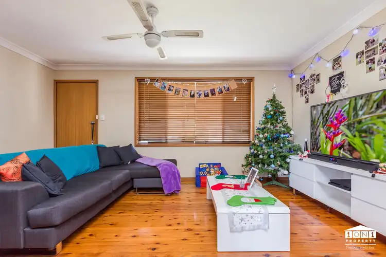 Third view of Homely house listing, 2 Deschamps Close, Thornton NSW 2322