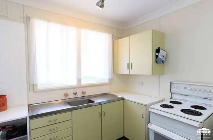 Fourth view of Homely house listing, 105 Kingstown Road, Woodberry NSW 2322
