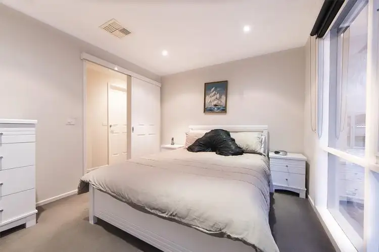 Fifth view of Homely house listing, 5 Tullaroop Court, Lysterfield VIC 3156