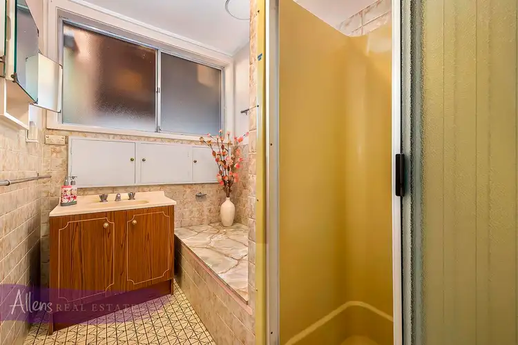 Fifth view of Homely house listing, 4 Marcus Court, Forest Hill VIC 3131