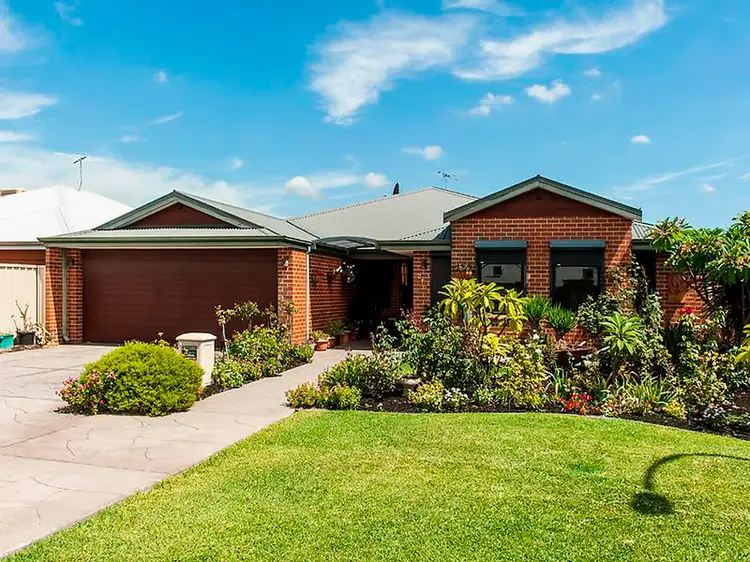 218 Landsdale Road, Landsdale WA 6065