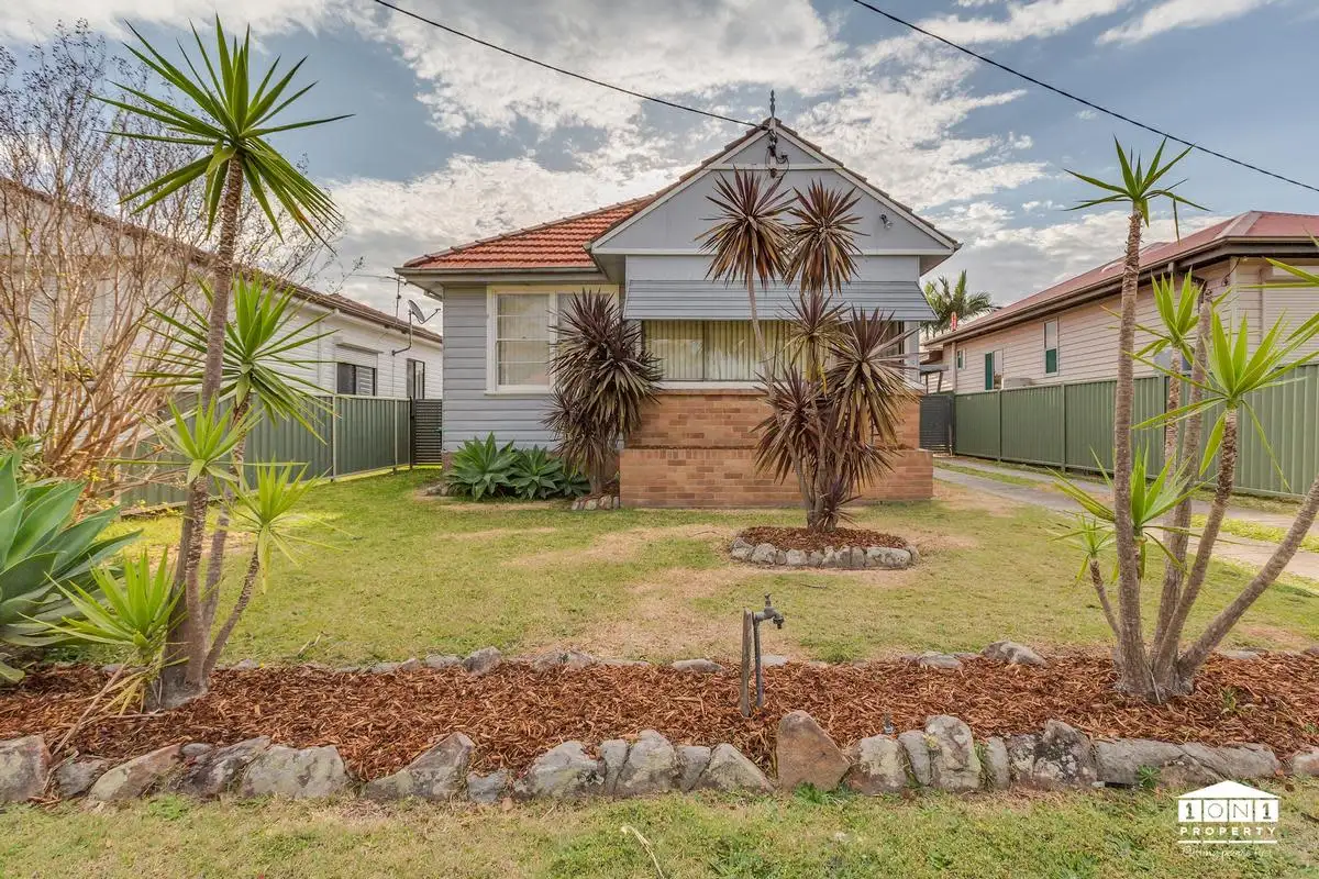 Main view of Homely house listing, 33 Neilson Street, Edgeworth NSW 2285