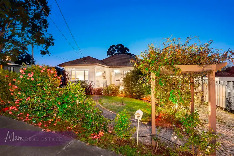 9 Roger Court, Nunawading VIC 3131