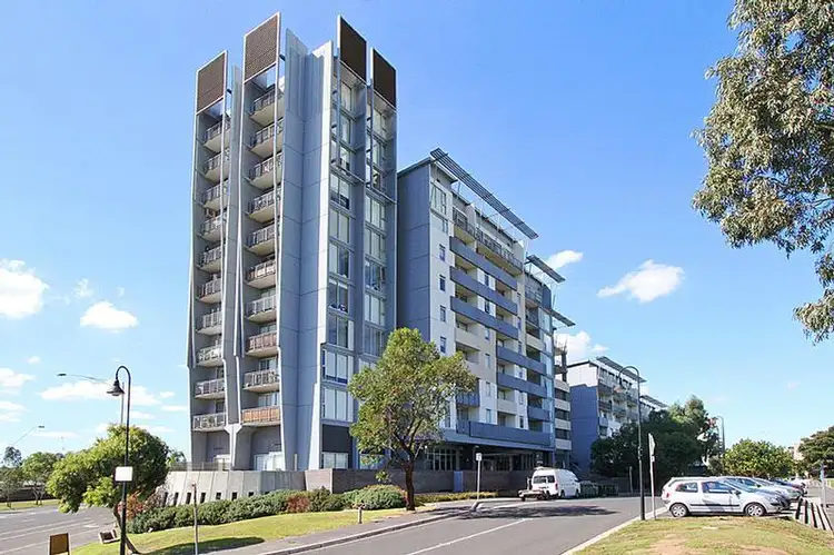 802/70 Speakmen Street, Kensington VIC 3031