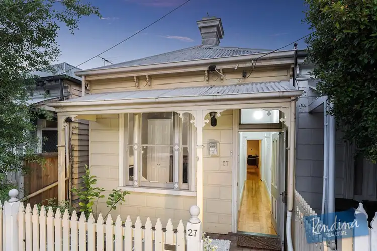27 Collett Street, Kensington VIC 3031