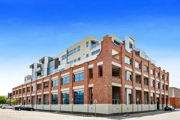 102/18 Bent Street, Kensington VIC 3031