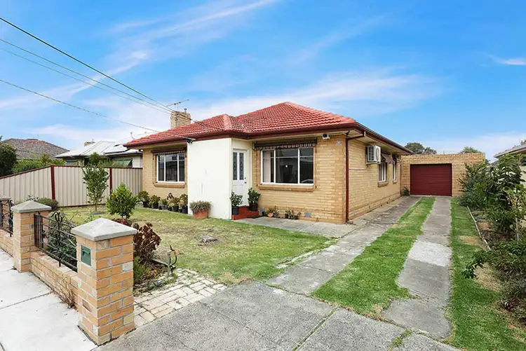 Main view of Homely house listing, 3 Silvester Crescent, St Albans VIC 3021