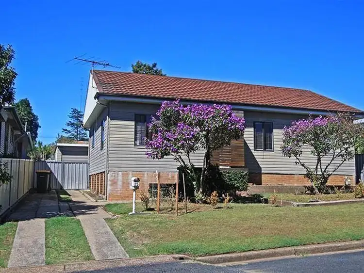 25 Vindin Street, Rutherford NSW 2320