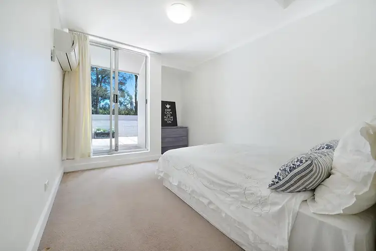 Third view of Homely apartment listing, 33/400 Glenmore Road, Paddington NSW 2021