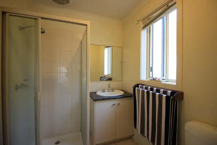 Fifth view of Homely house listing, 14 TRALEE CIRCUIT, Narre Warren VIC 3805