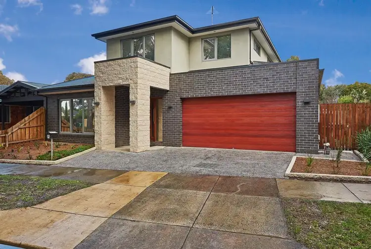 32 Merlin Crescent, Ferntree Gully VIC 3156