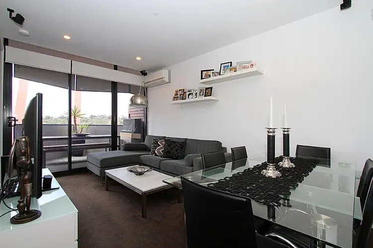 574/38 Mt Alexander Road, Travancore VIC 3032
