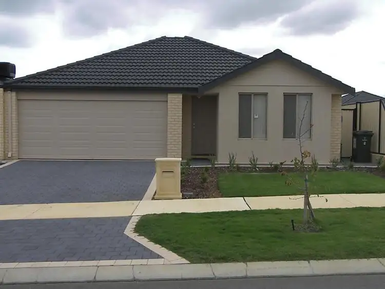9 Lakewood Terrace