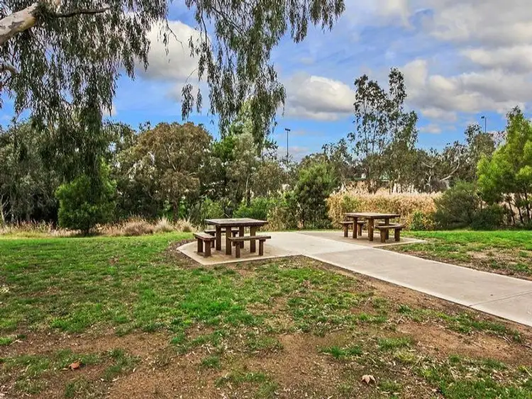 26 Tattenham Court, Attwood VIC 3049