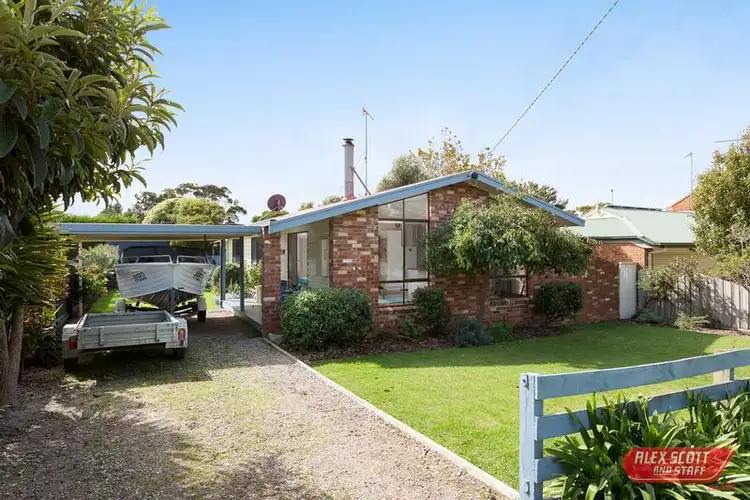 34 ANCHOR PARADE, Cape Paterson VIC 3995