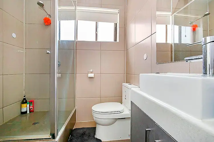 Fifth view of Homely apartment listing, 5/14 Hutcheson Street, Moonee Ponds VIC 3039