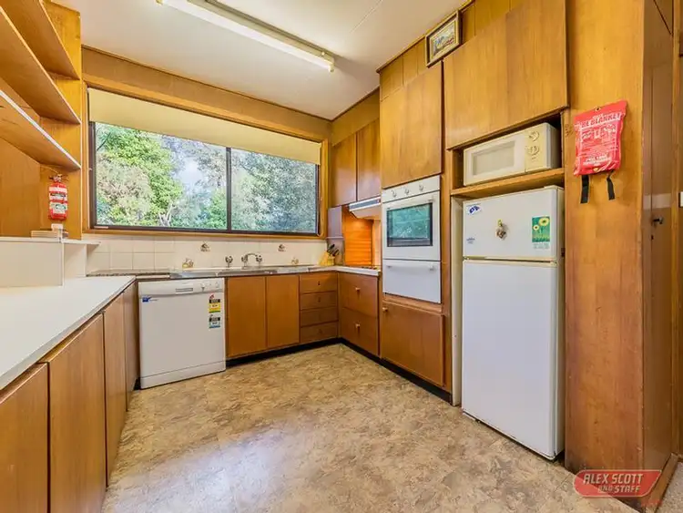 Fifth view of Homely house listing, 114 SILVERLEAVES AVENUE, Silverleaves VIC 3922