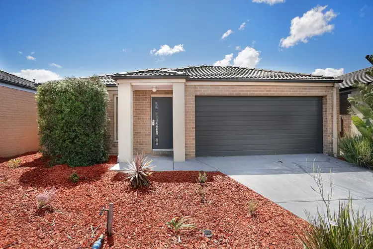 21 Old Course Crescent, Deer Park VIC 3023
