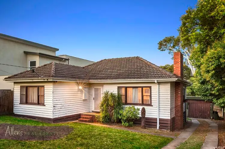 11 Orana Street, Blackburn VIC 3130