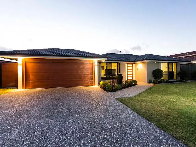 Fifth view of Homely house listing, 5 Avocet Gr, Ballajura WA 6066