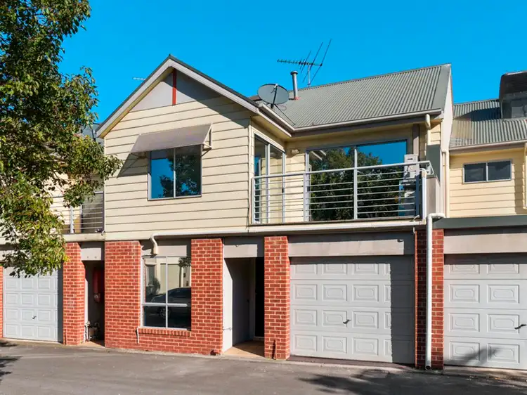51 Matthews Mews, Kensington VIC 3031