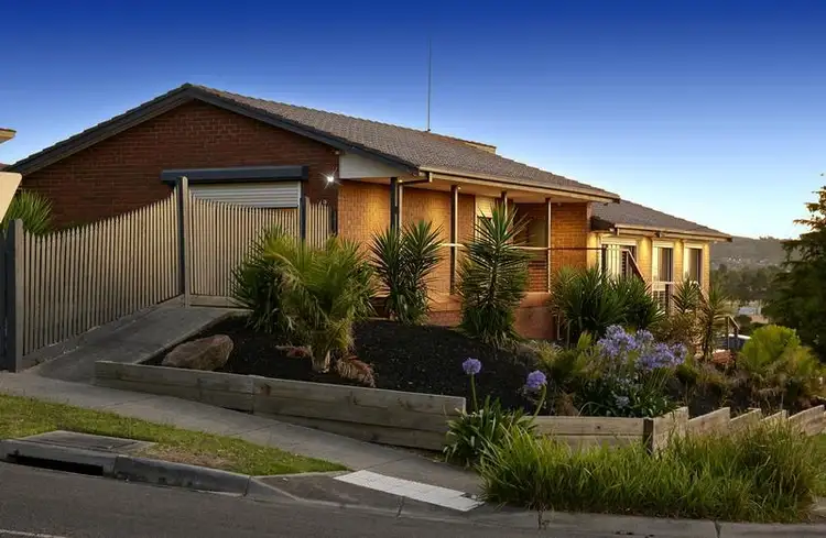 49 Ormonde Road, Ferntree Gully VIC 3156