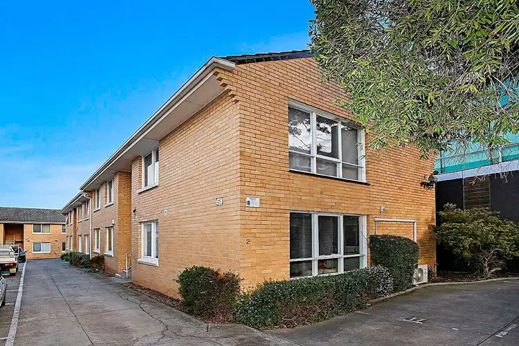 10/2 Berry Street, Essendon North VIC 3041