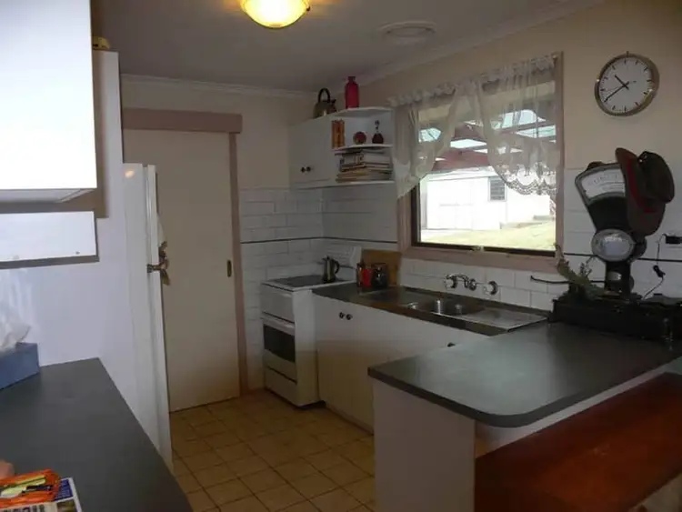 Fifth view of Homely house listing, 81 Shirley Crescent, Woori Yallock VIC 3139