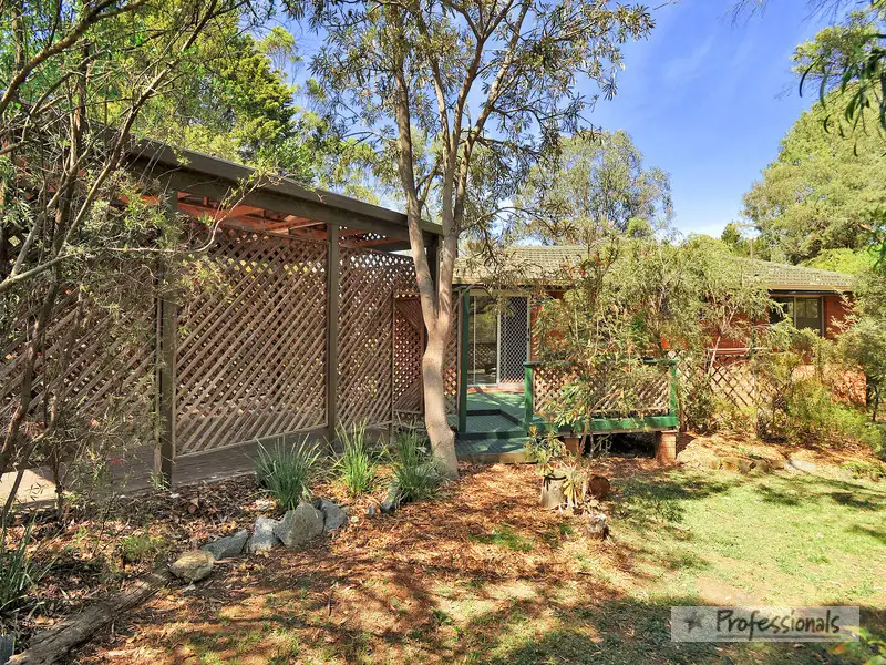 Main view of Homely house listing, 16 Roslyn Avenue, Armidale NSW 2350